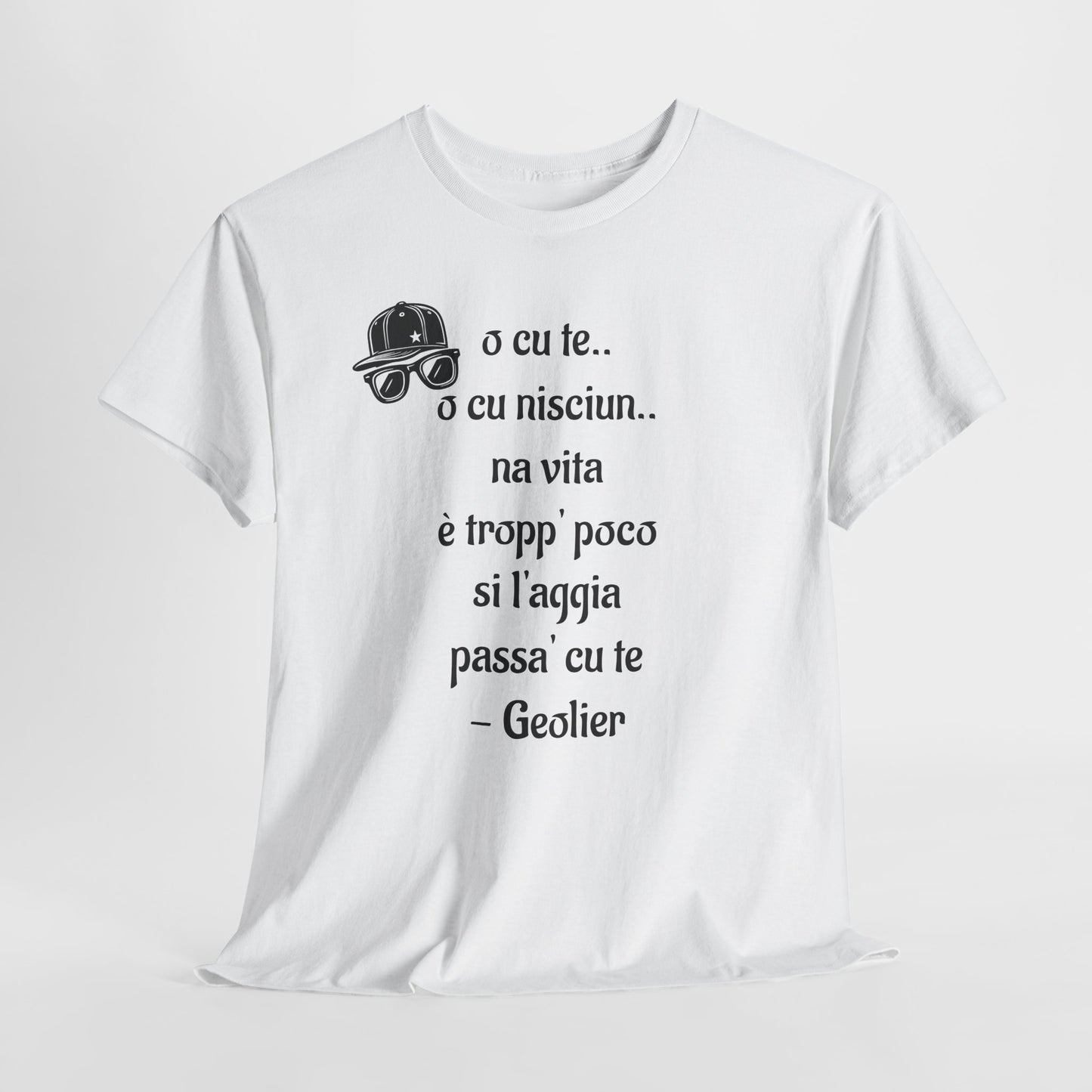Maglietta unisex con citazione Geolier, maglietta ispiratrice, abbigliamento casual, regalo per gli amanti della musica, maglietta grafica alla moda