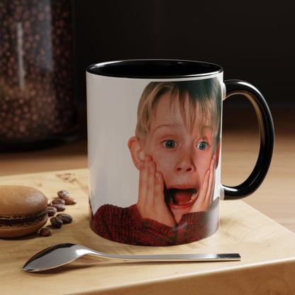 Tazza KEVIN - Home Alone Inspired Accent Coffee Mug — Funny Kid Surprise Face (11/15 oz)