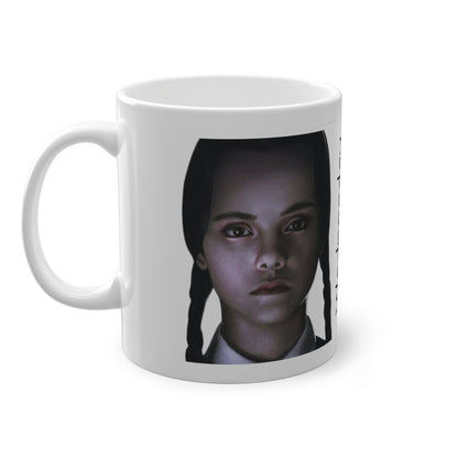 Tazza Wednesday Addams Portrait Mug — Gothic Retro Character Coffee Cup