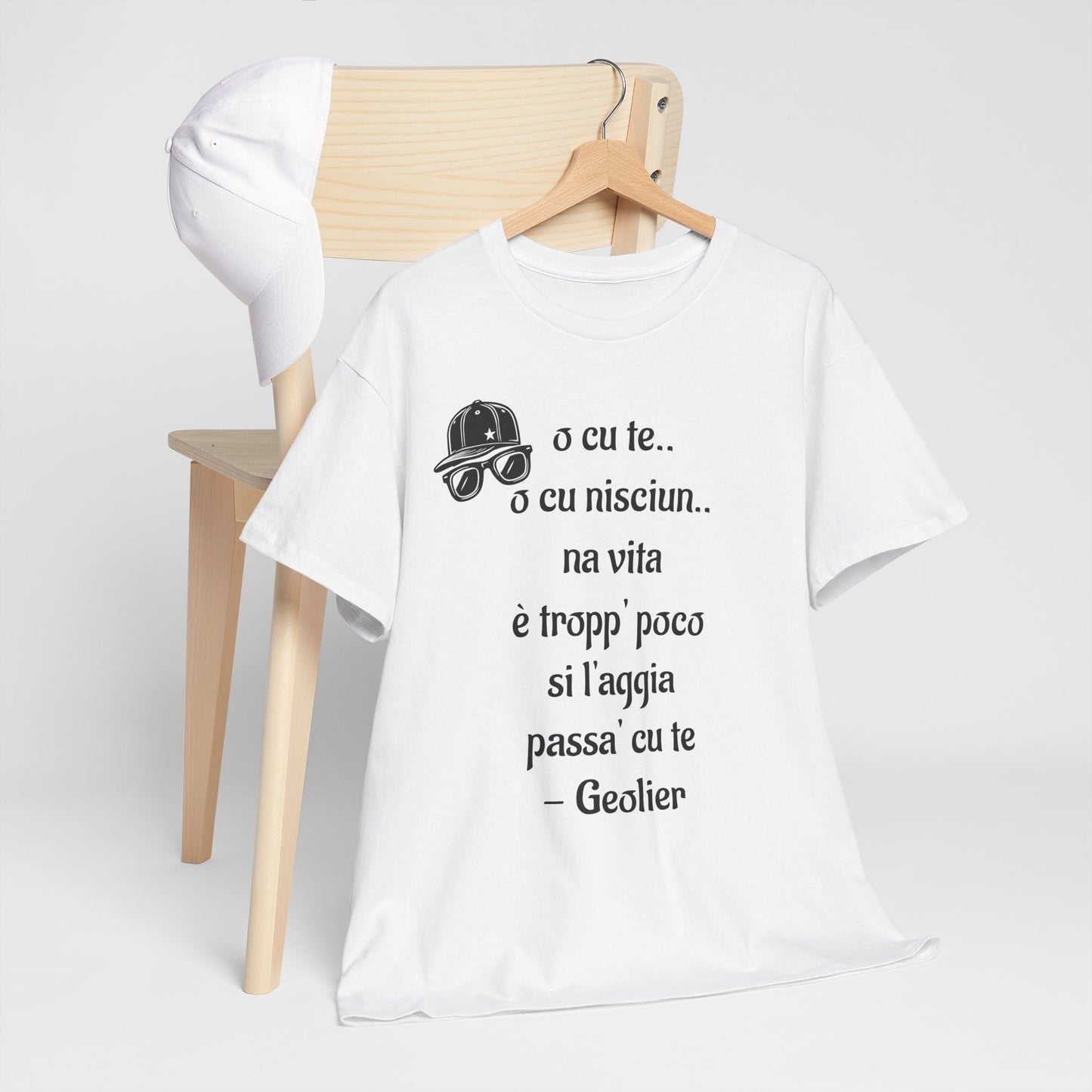 Maglietta unisex con citazione Geolier, maglietta ispiratrice, abbigliamento casual, regalo per gli amanti della musica, maglietta grafica alla moda