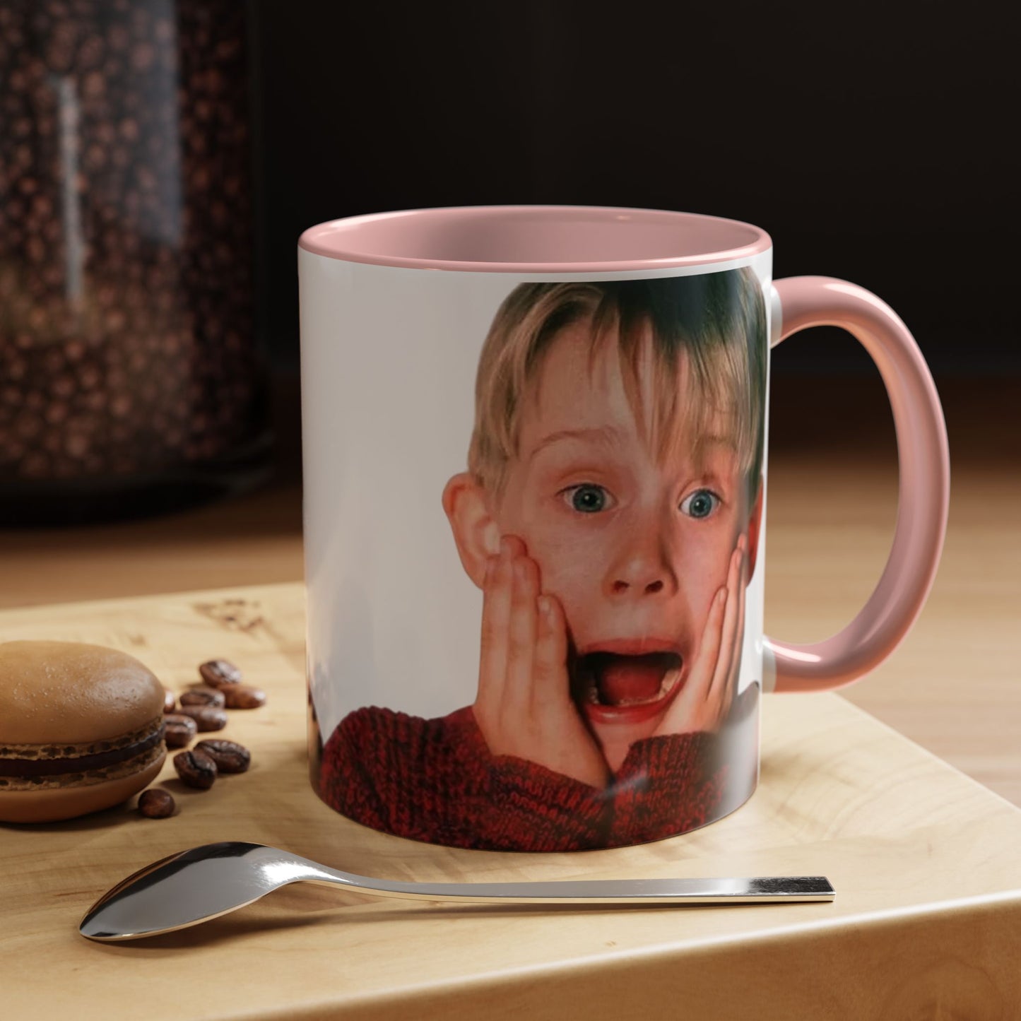Tazza KEVIN - Home Alone Inspired Accent Coffee Mug — Funny Kid Surprise Face (11/15 oz)