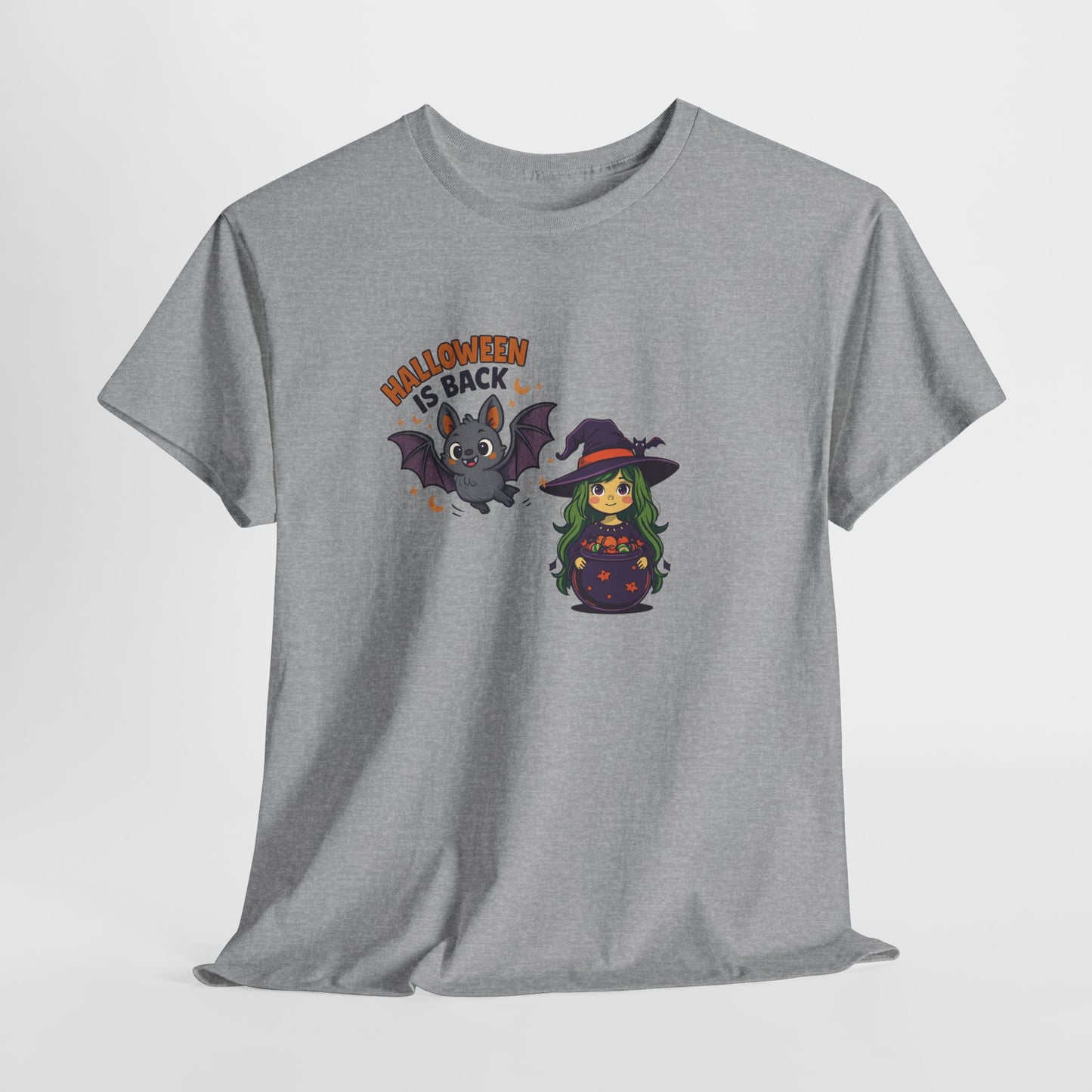 Maglietta strega di Halloween - Maglietta unisex in cotone pesante, Maglietta da strega carina, Maglietta con costume di Halloween, Abbigliamento spettrale, Maglietta "Dolcetto o scherzetto"