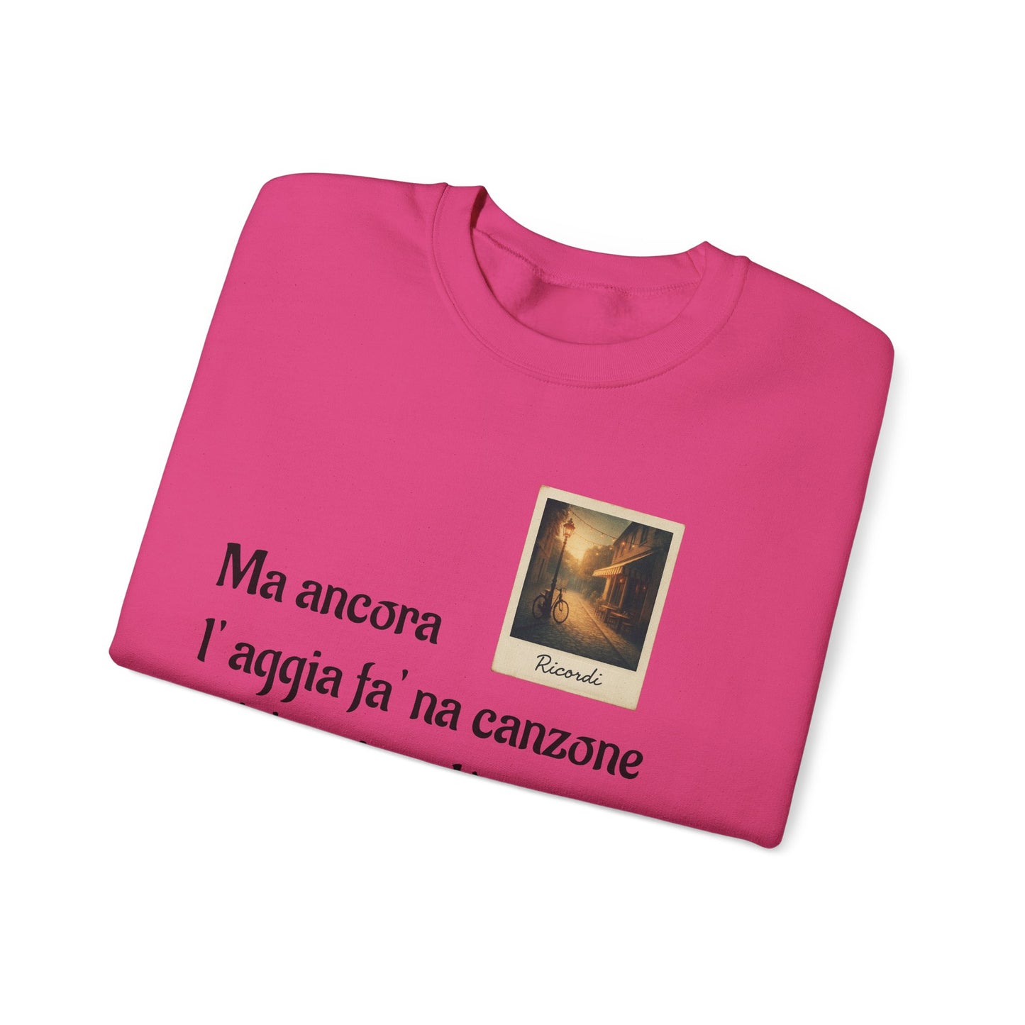 FELPA CIT.GEOLIER - Italian Lyric Crewneck Sweatshirt – "Ma ancora l’aggia fà' na canzone"