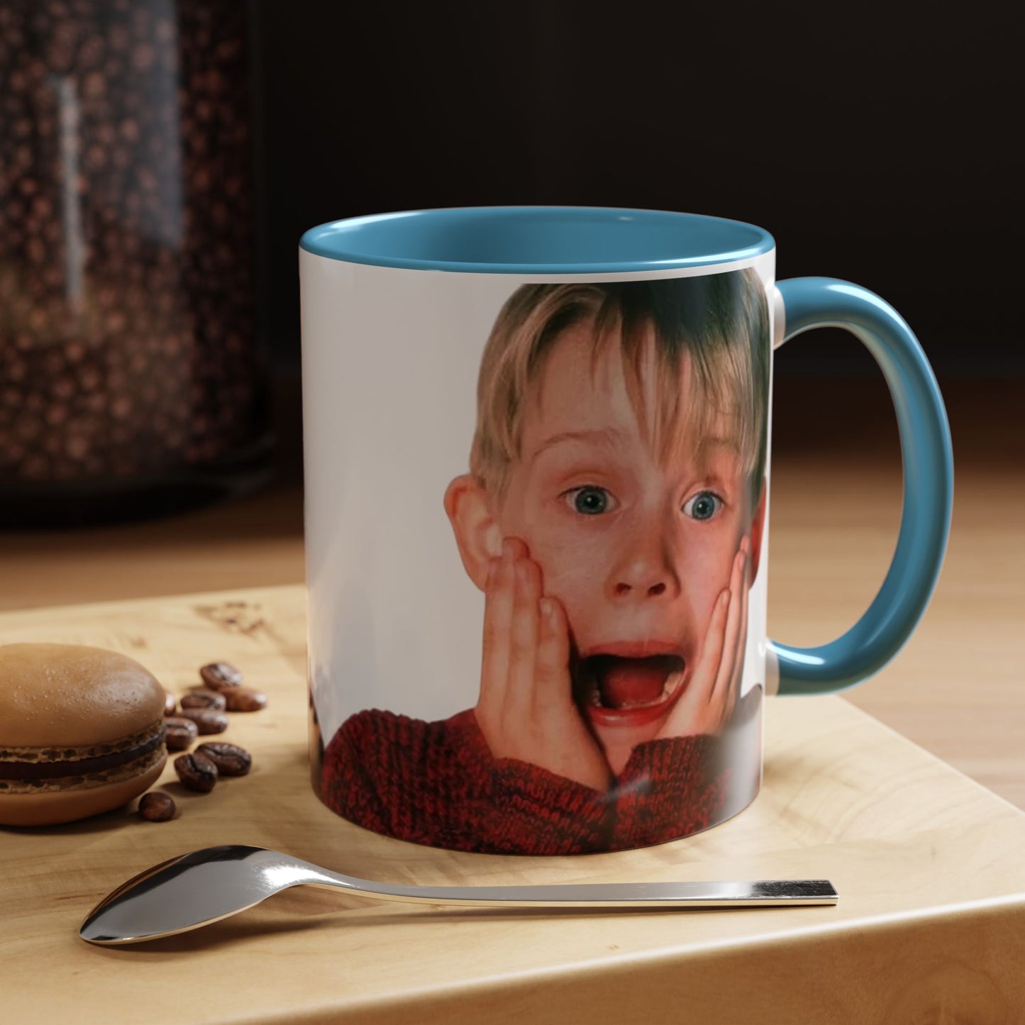 Tazza KEVIN - Home Alone Inspired Accent Coffee Mug — Funny Kid Surprise Face (11/15 oz)